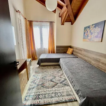 Pirin Golf House Casa de Férias Bansko